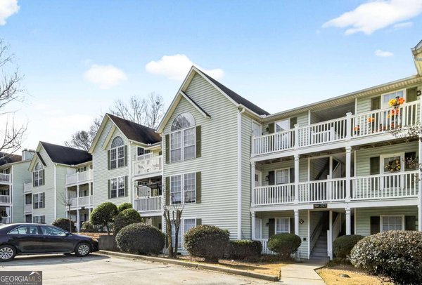 305 Cobblestone Trail Avondale Estates