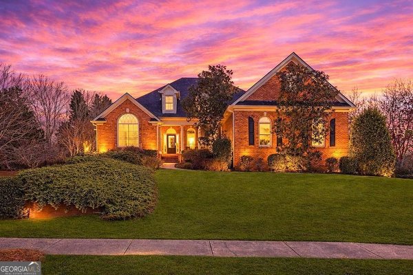 2565 Scarlet Oak Lane, Braselton