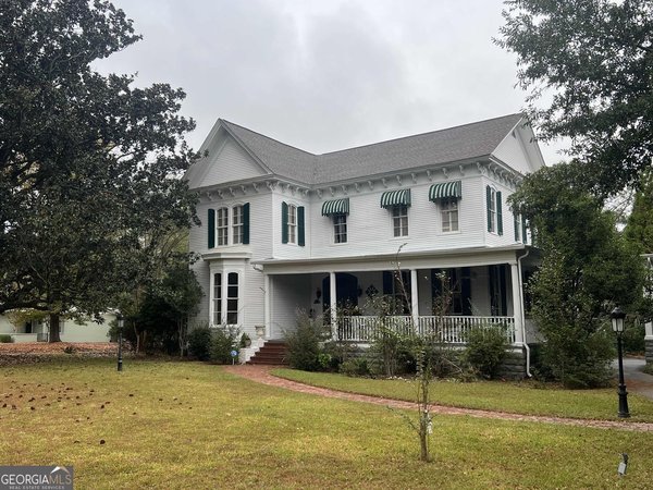 1710 Country Club Road Eufaula