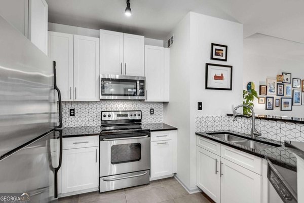 821 Ralph Mcgill Boulevard, Atlanta