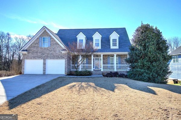 57 Colonial Circle, Cartersville
