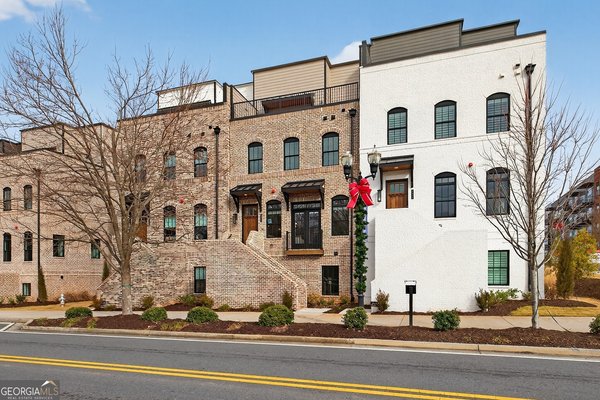 4802 Moonview Lane, Sugar Hill