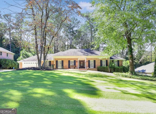 5735 Riverwood Drive Atlanta