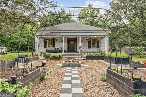 1580 Farmington Road, Madison