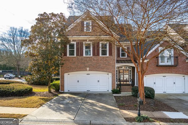 3512 Village Green Drive Roswell