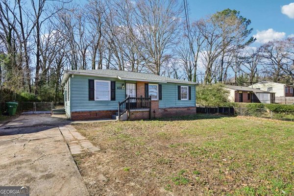 1037 Rebel Forest Drive Atlanta