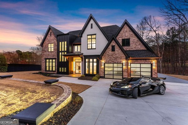 4459 Grady Smith Road, Loganville