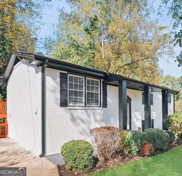 1969 Valley Ridge Drive Atlanta