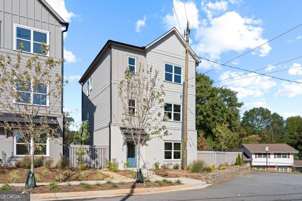 367 King's Landing Hapeville