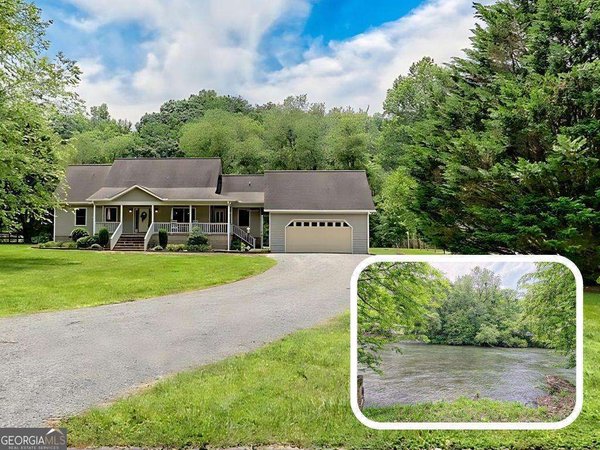 765 River Oaks Drive, Hayesville