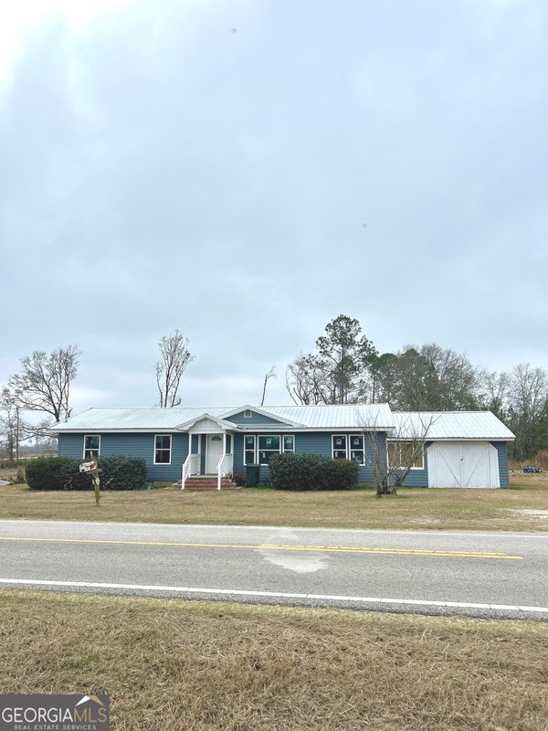 7468 George Deen Road West Green - main photo