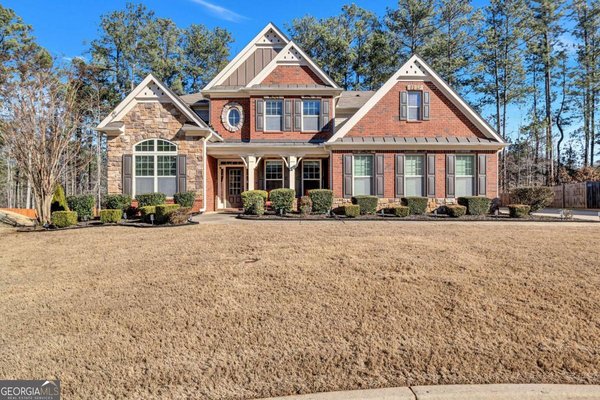1854 Heatherbrooke Court Acworth