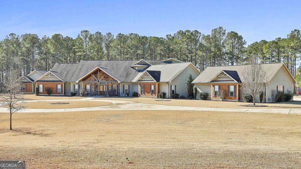 2161 Bear Creek Road Moreland