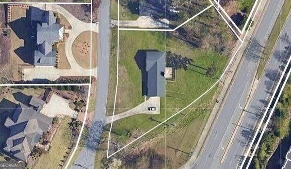 3475 Valley Vista Road Smyrna