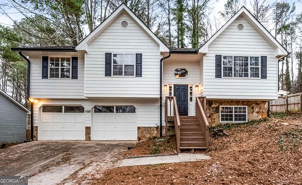 320 Rocky Cove Trail, Lawrenceville