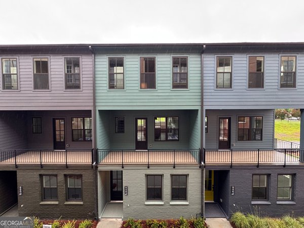 942 Hughley Circle, Atlanta