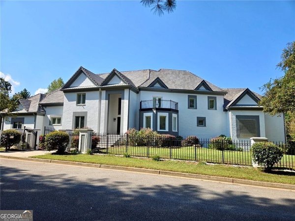 6509 LILY Trail Fairburn