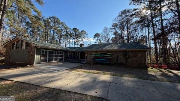 2345 Bethany Bend Milton