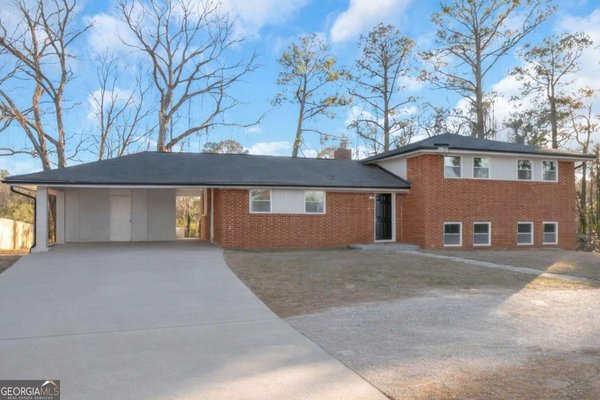 1829 Joy Lake Road Morrow