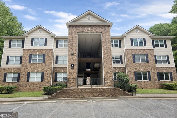 3215 Fairington Drive, Lithonia