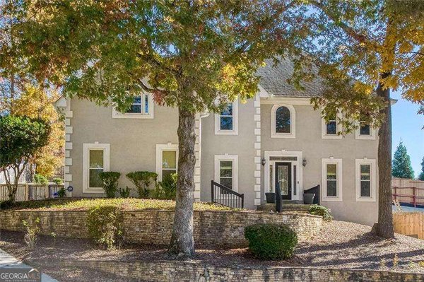 11925 Stradford Wood, Roswell