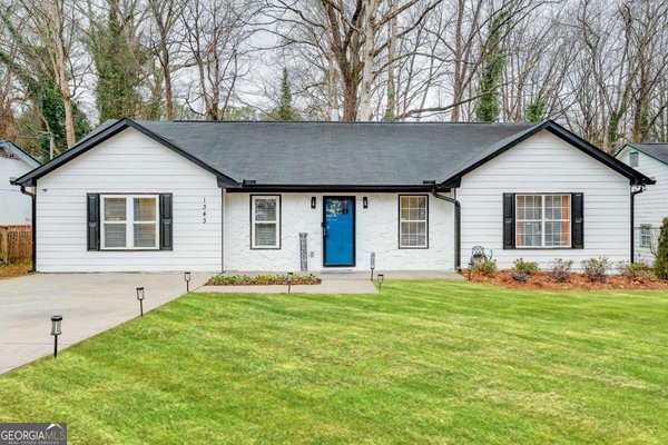 1343 Willow Trail Atlanta