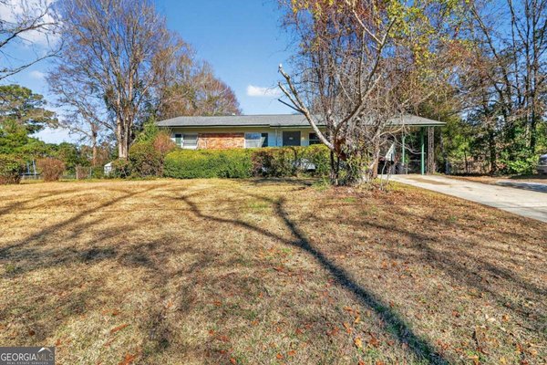 2561 Greenleaf Drive Macon