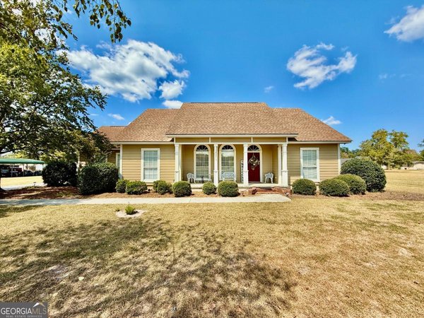 625 Coxstill Road Adel - main photo