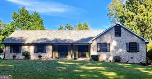 2272 Kimberley Way, Snellville