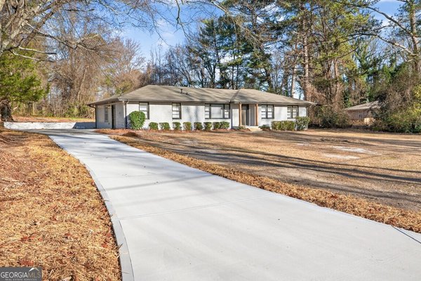 2569 Poplar Street, Snellville