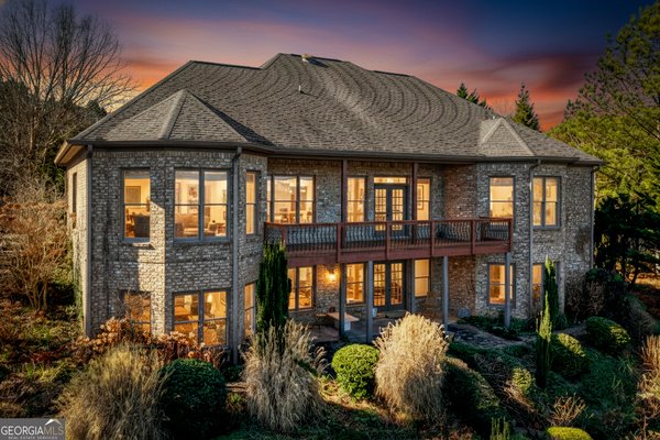 100 Foxpaw Leaf Court Ellijay