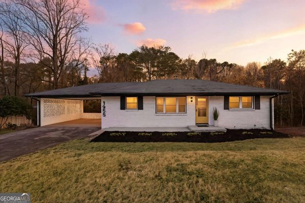 1955 Lake Drive Marietta