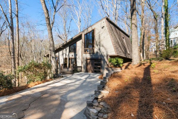 4191 Blackland Drive Marietta