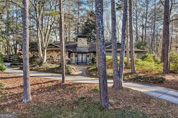 385 Stone Mill Trail, Atlanta