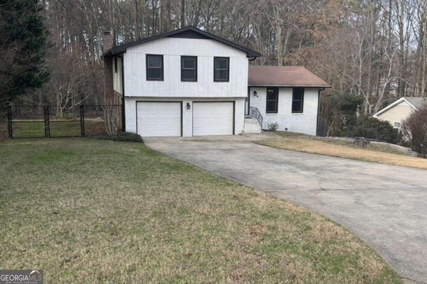 3695 Woodberry Drive, Duluth