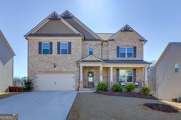 main picture of 7141 Birch View Court, Flowery Branch