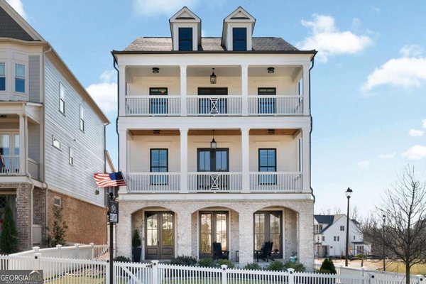 605 Club Drive, Woodstock