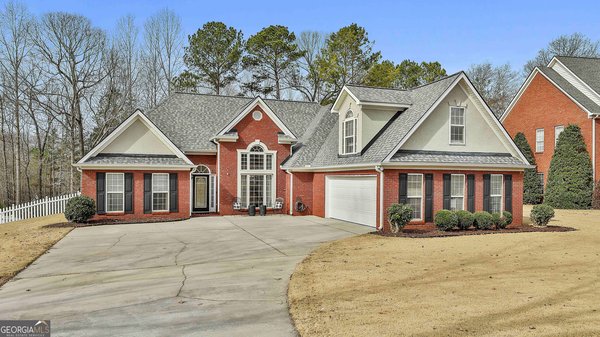 140 Wentworth Way, Newnan