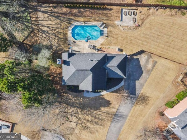 4 Bristol Court Cartersville