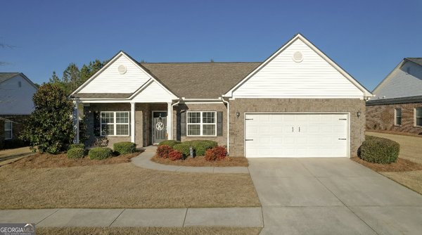 848 Crossroads Court Social Circle