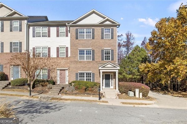 5667 CASCADE Run, Atlanta
