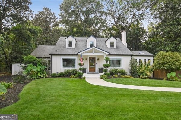 2035 Fairhaven Circle, Atlanta