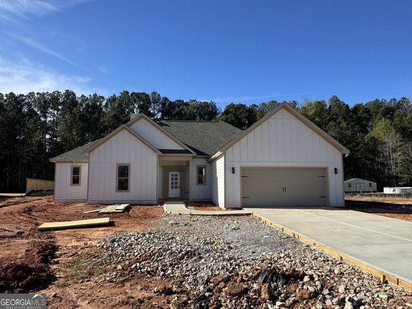 152 Hunters Chase Court, Eatonton