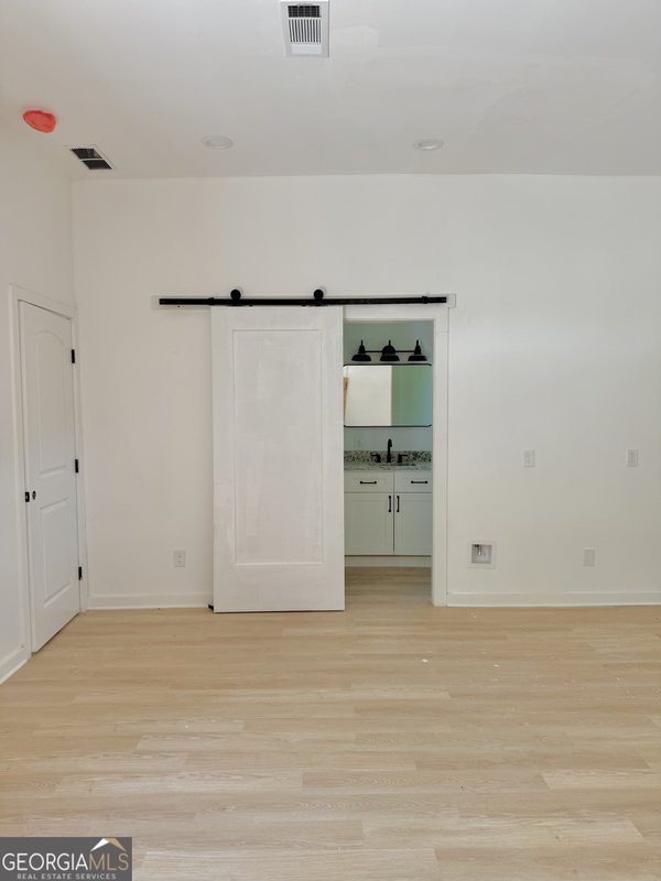 808 CENTER Street, Macon