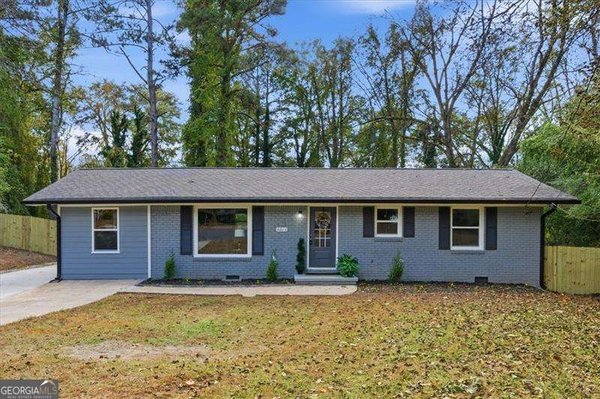 4015 Moffat Court, Decatur