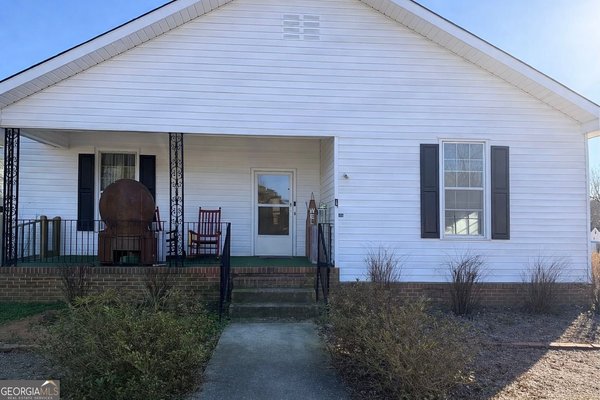 47 Mathis Lake Road, Thomaston