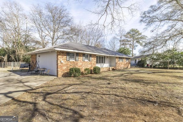 2813 Estates Road, Macon