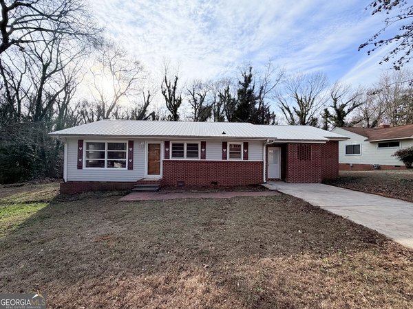 102 Cunningham Drive Hartwell