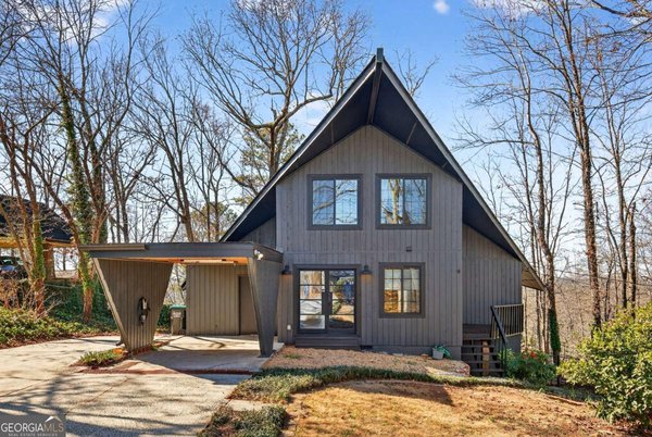 556 Embry Lane, Marietta