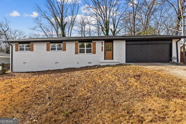 520 Stonewood Drive, Stone Mountain